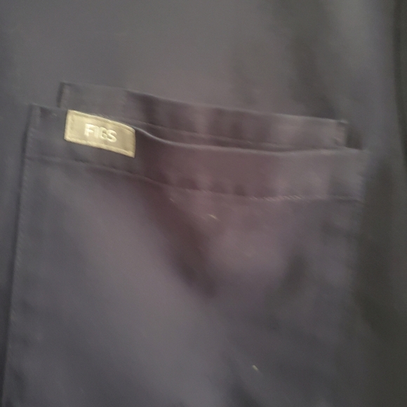 Figs Technical Collection Blue Scrub Top, Size Medium - Picture 3 of 5